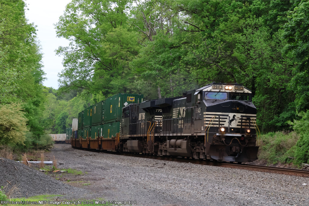 NS 9943